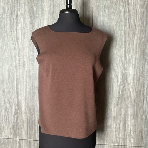 Coldwater Creek Tops - Goldwater Creek sleeveless shirt